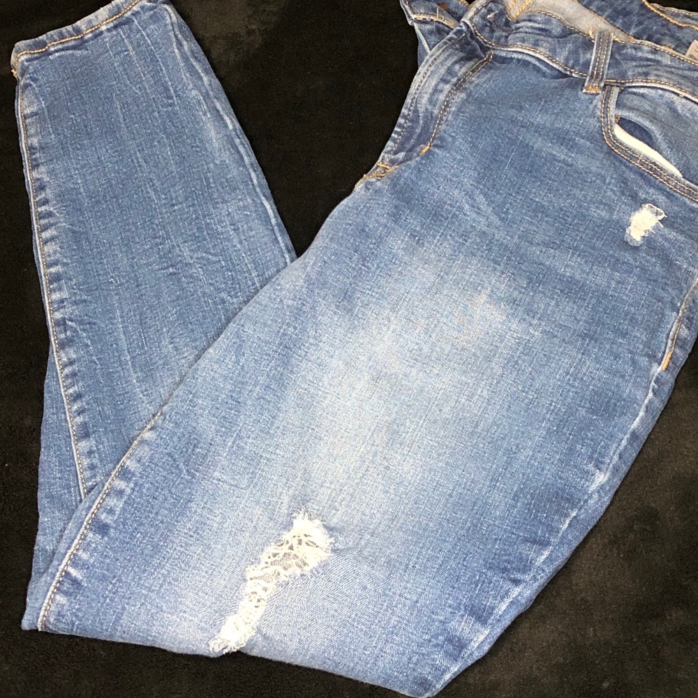Ripped jeans